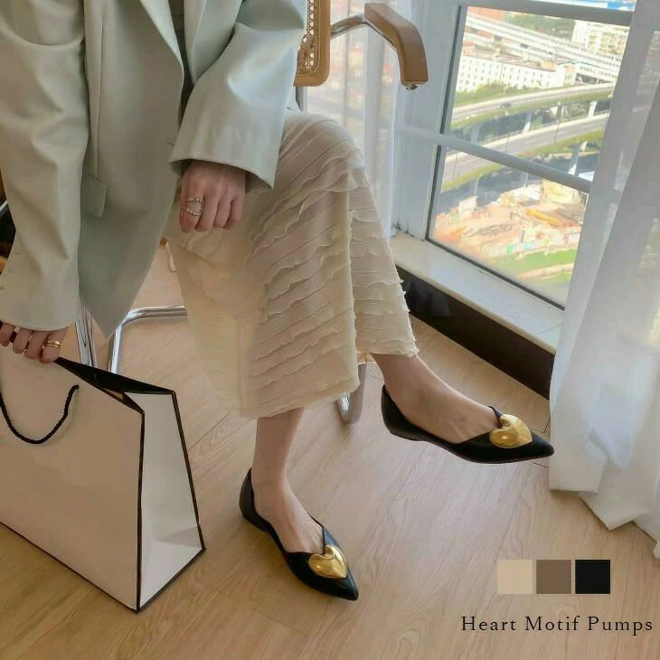 パンプス ハートフラットパンプス ぺたんこ ローヒール ハート 疲れない 痛くない 靴 シューズ レディース おすすめ おしゃれ ブラック トレンド 韓国ファッション秋冬新作込