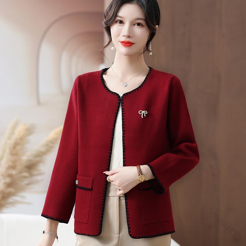 春 コーデ レディース ファッション 婦人服 トップス レッド オシャレ カワイイ シンプル きれいめ ナチュラル 上品 カジュアル フレグランス