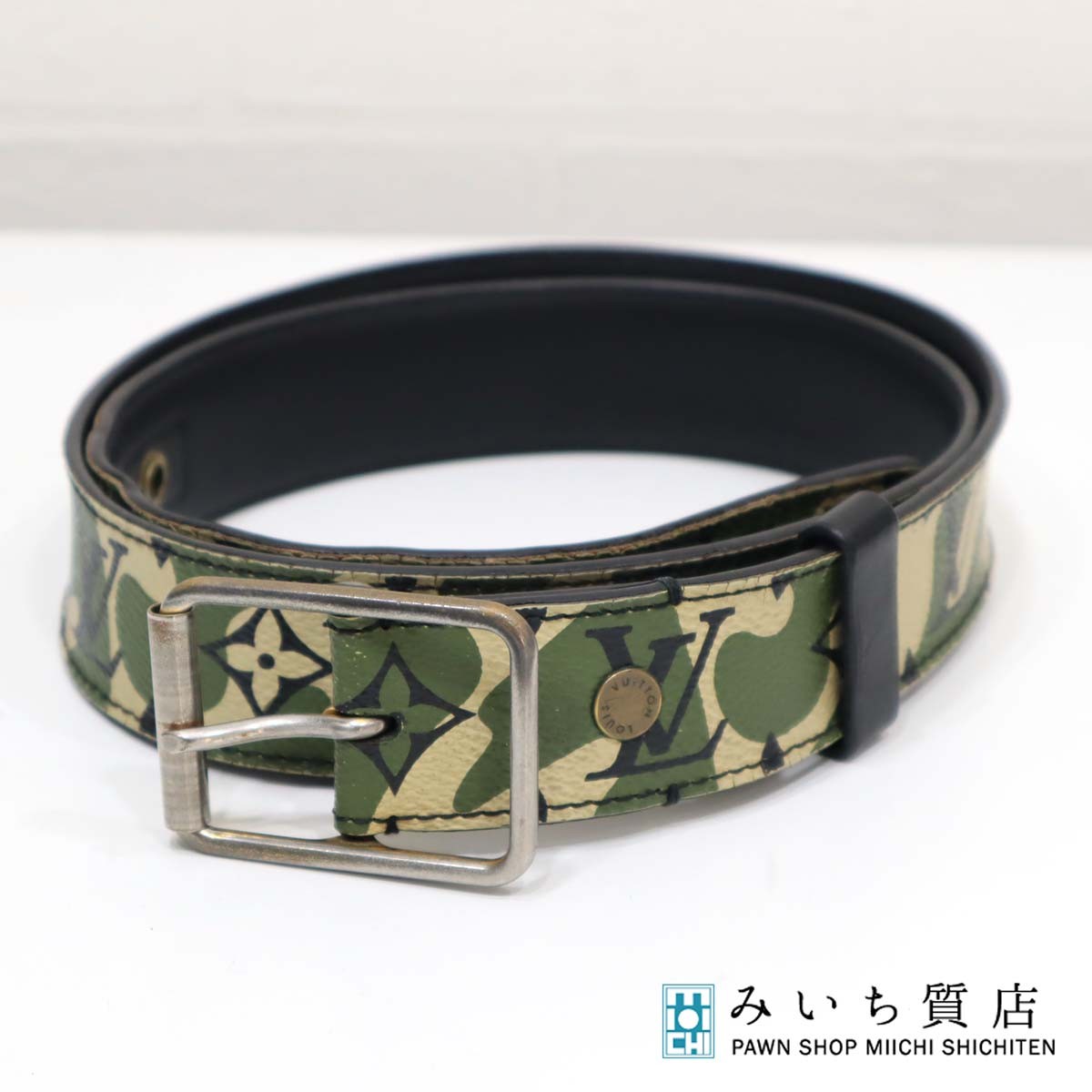 一六銀行 滅多に無い 胴締め LV M9646U ルイヴィトン × 村上隆 胴締め 90 カーキ 緑であること LOUIS VUITTON H10880 みいち質店