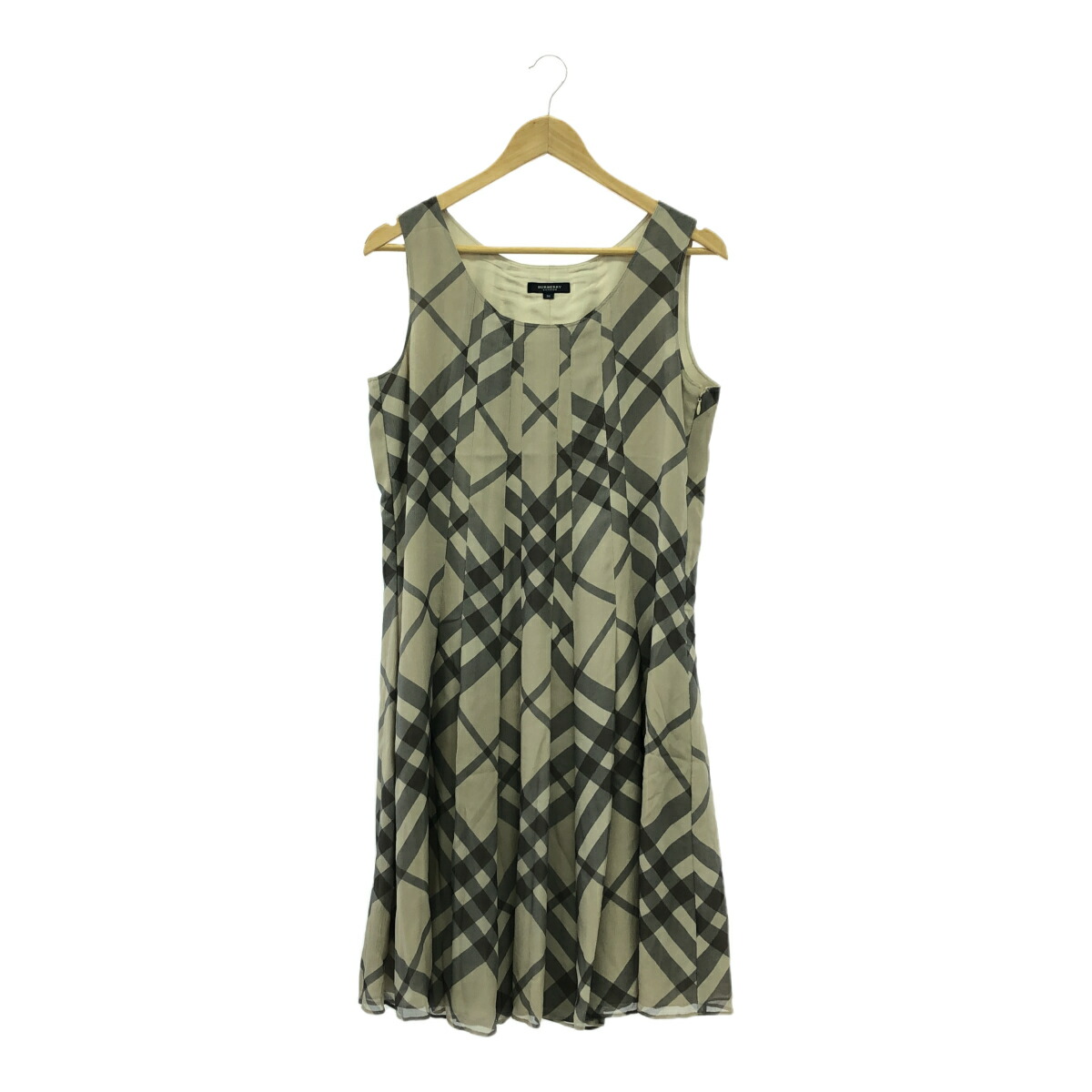 楽天市場】展示品 バーバリーブルーレーベル ワンピース 38 BURBERRY