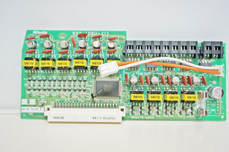 【新古品】NTT αRX2 スター内線ユニット ビジネスホン用、スター型のRX2電話機（内線）を10台取付可能 RX2-10SU-(1)
