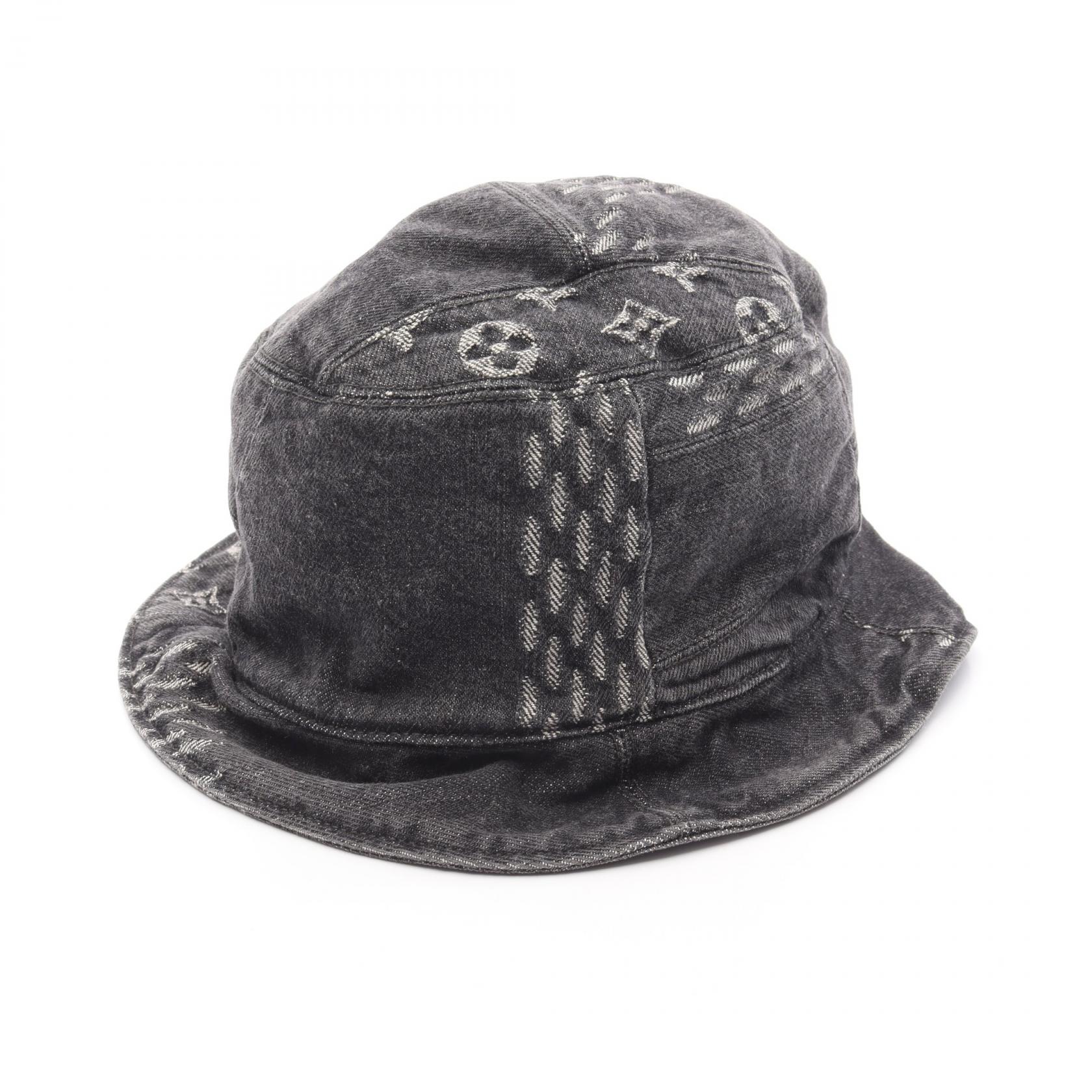 ほぼ未使用 Louis vuitton　ルイヴィトン　シアリング　ハット　ボア ほぼ未使用 Louis vuittonルイヴィトンシアリングハットボア