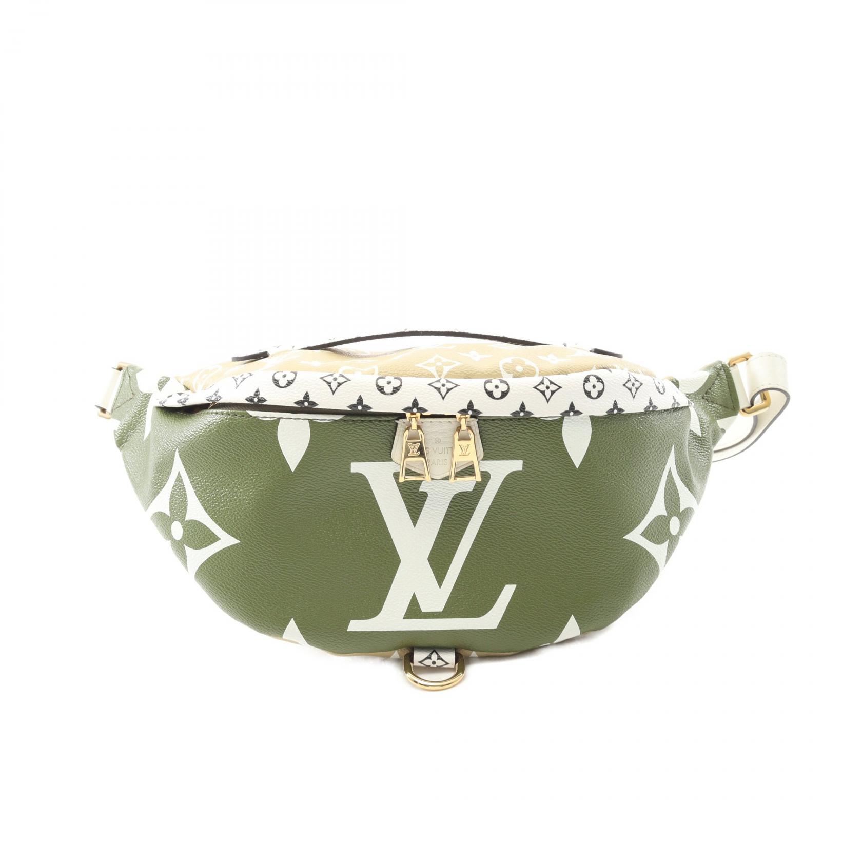 【SALE／10%OFFクーポン】ルイ・ヴィトン LOUIS VUITTON バムバッグMM モノグラムジャイアント ウエストバッグ ボディバッグ バッグ PVCコーティングキャンバス レザー レディース カーキ系 / ベージュ系 / マルチカラー M44611 【中古】