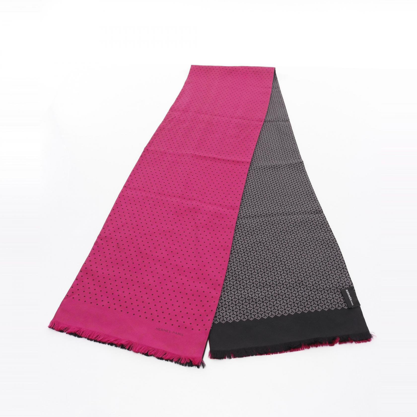 エルメススカーフ　インザポケット　カレ90 IN THE POCKET 楽天市場】【クリスマス】 【最短即日発送】 HERMES IN THE POCKET