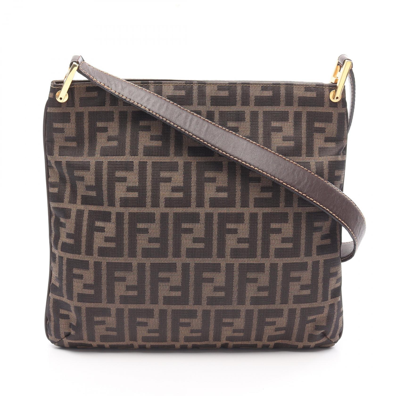 フェンディ ズッカキャンバス ショルダーバッグ FENDI フェンディ ズッカ ブランドオフ キャンバス ショルダー