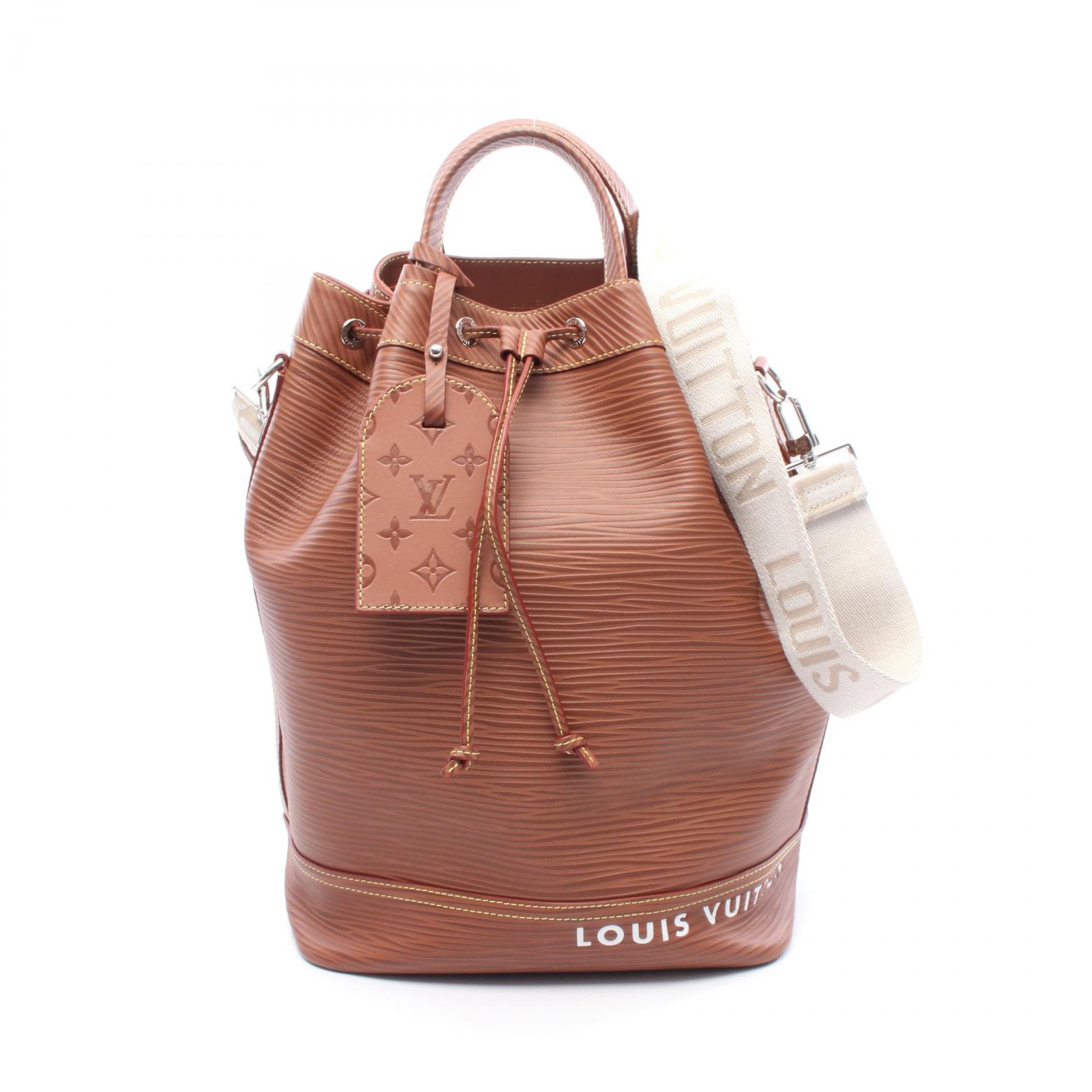 《全品5%クーポン×P5倍》ルイ・ヴィトン LOUIS VUITTON マキシ ノエ スリング ハンドバッグ バッグ レザー エピ メンズ ブラウン系 M23117 【中古】 215,000円