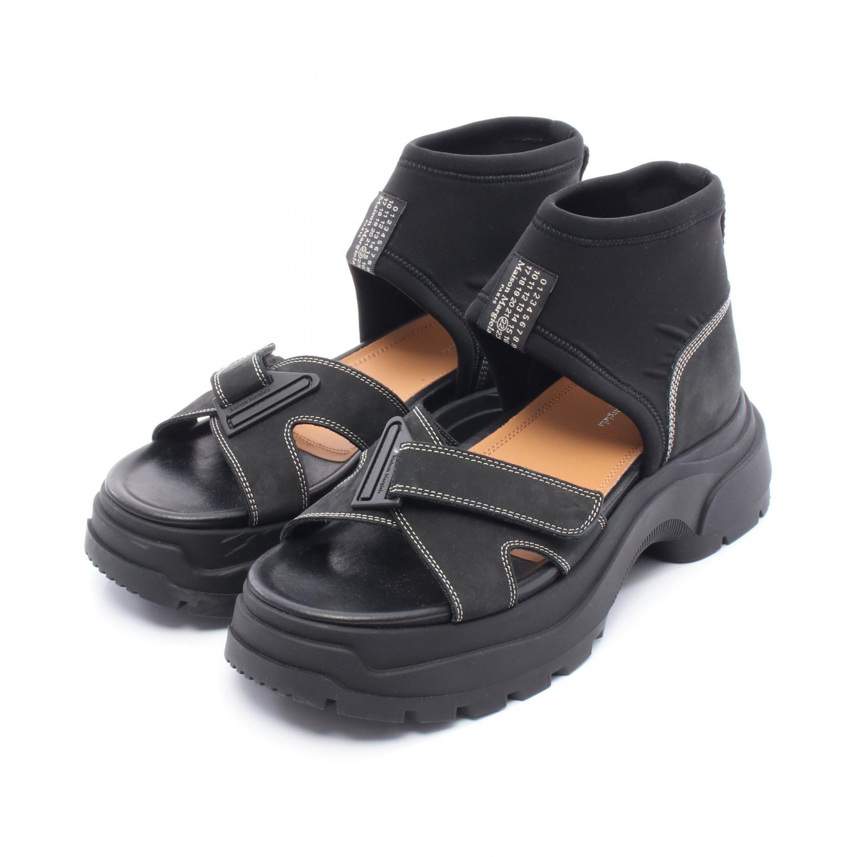 メゾンマルジェラ22 Maison Margiela 22 サンダル 靴 スウェード ファブリック レディース ブラック系 【中古】