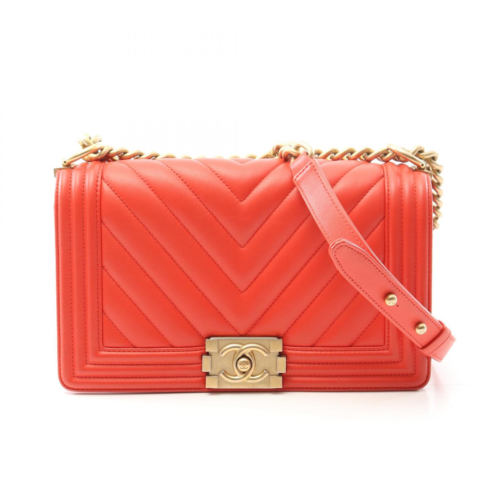 《全品5%クーポン×P5倍》シャネル CHANEL ボーイシャネル シェブロン Vステッチ ショルダーバッグ バッグ ラムスキン（羊革） レディース レッド系 【中古】