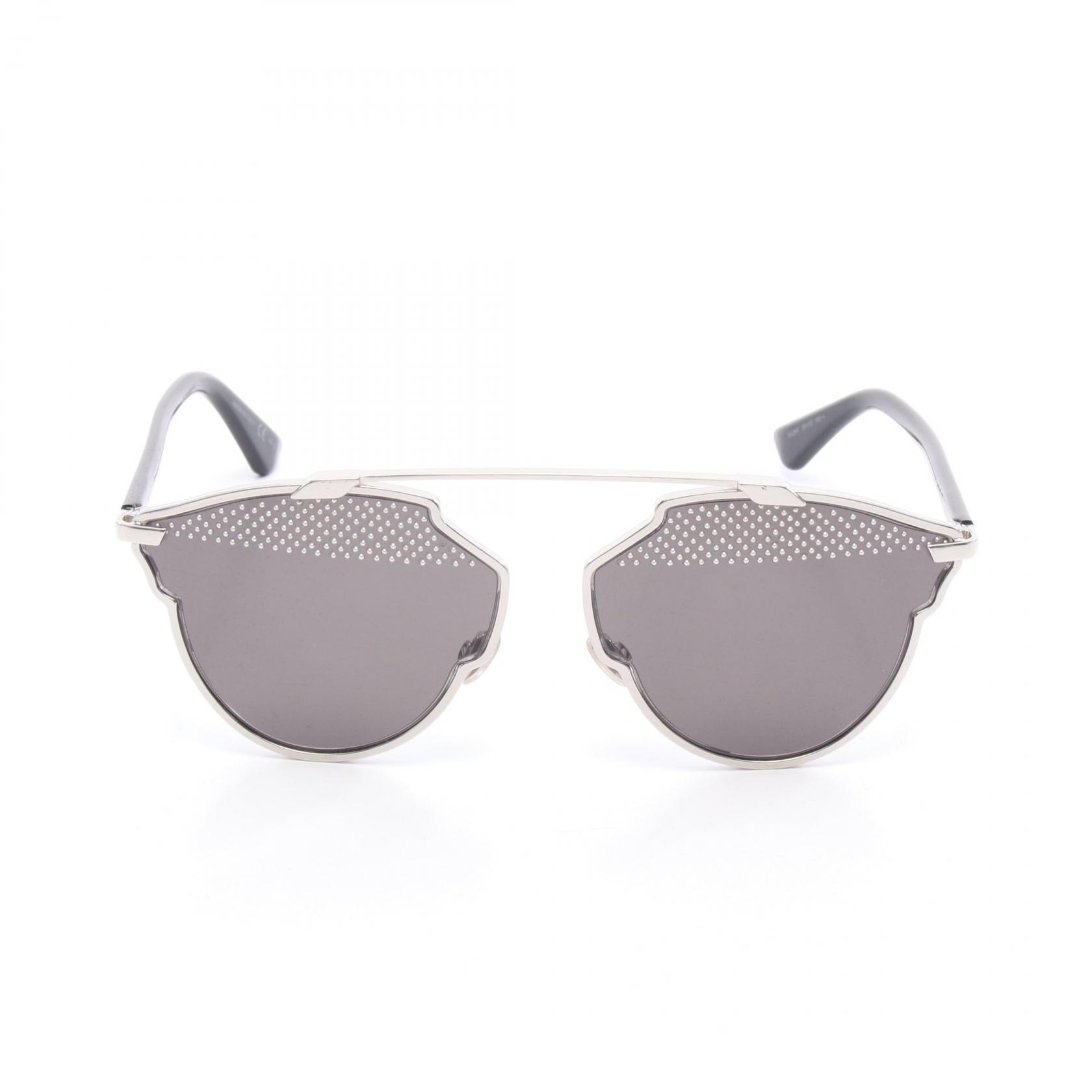 【10％OFFクーポン対象】ディオール Dior SoReal S サングラス 衣料品 メタル / プラスチック レディース シルバー系 / ブラック系 DIORSOREAL84JNR 【中古】