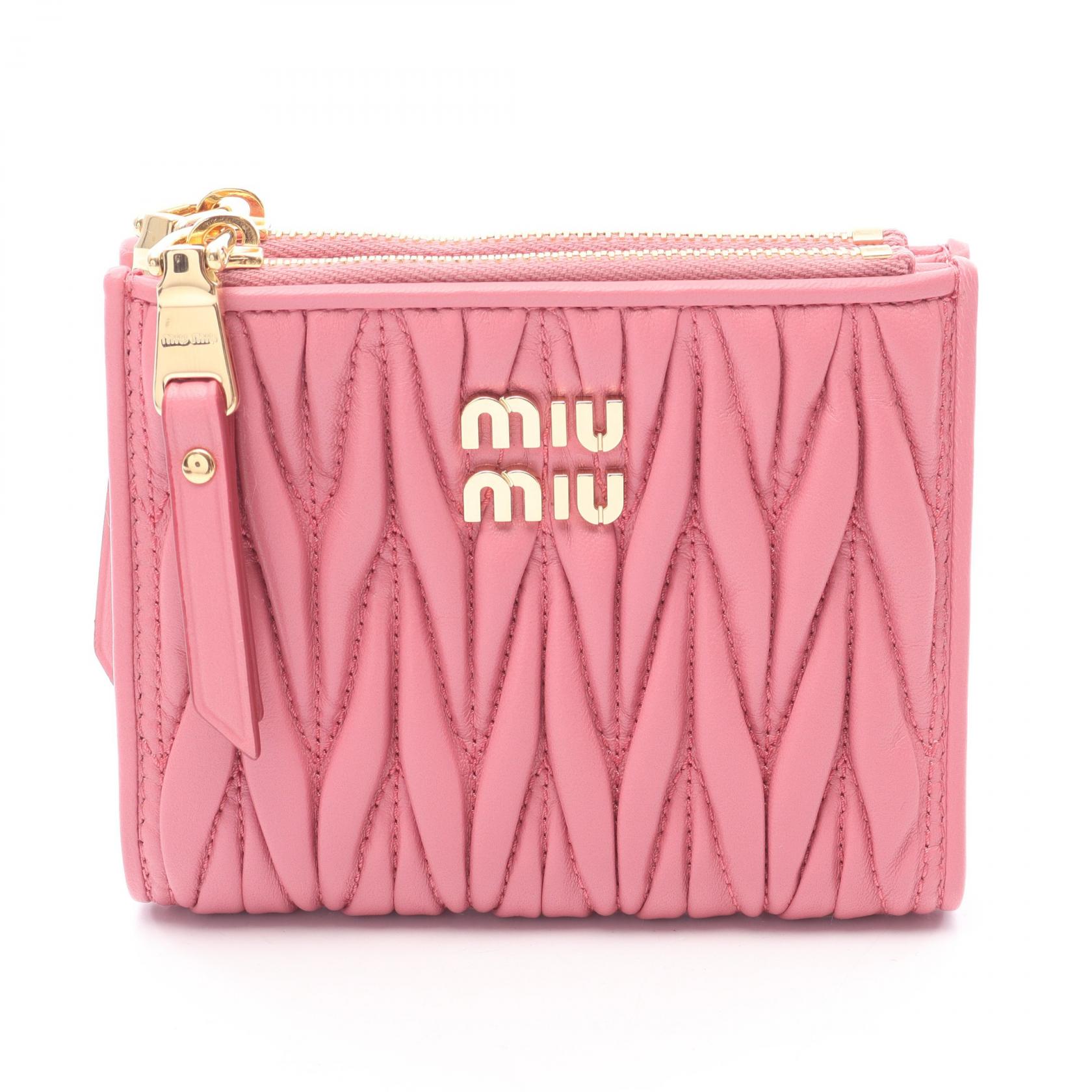 miu miu ミュウミュウ マドラス パール リボン 二つ折り財布 Amazon | [ミウ] レディース ミュウミュウ二つ折り財布 マドラス
