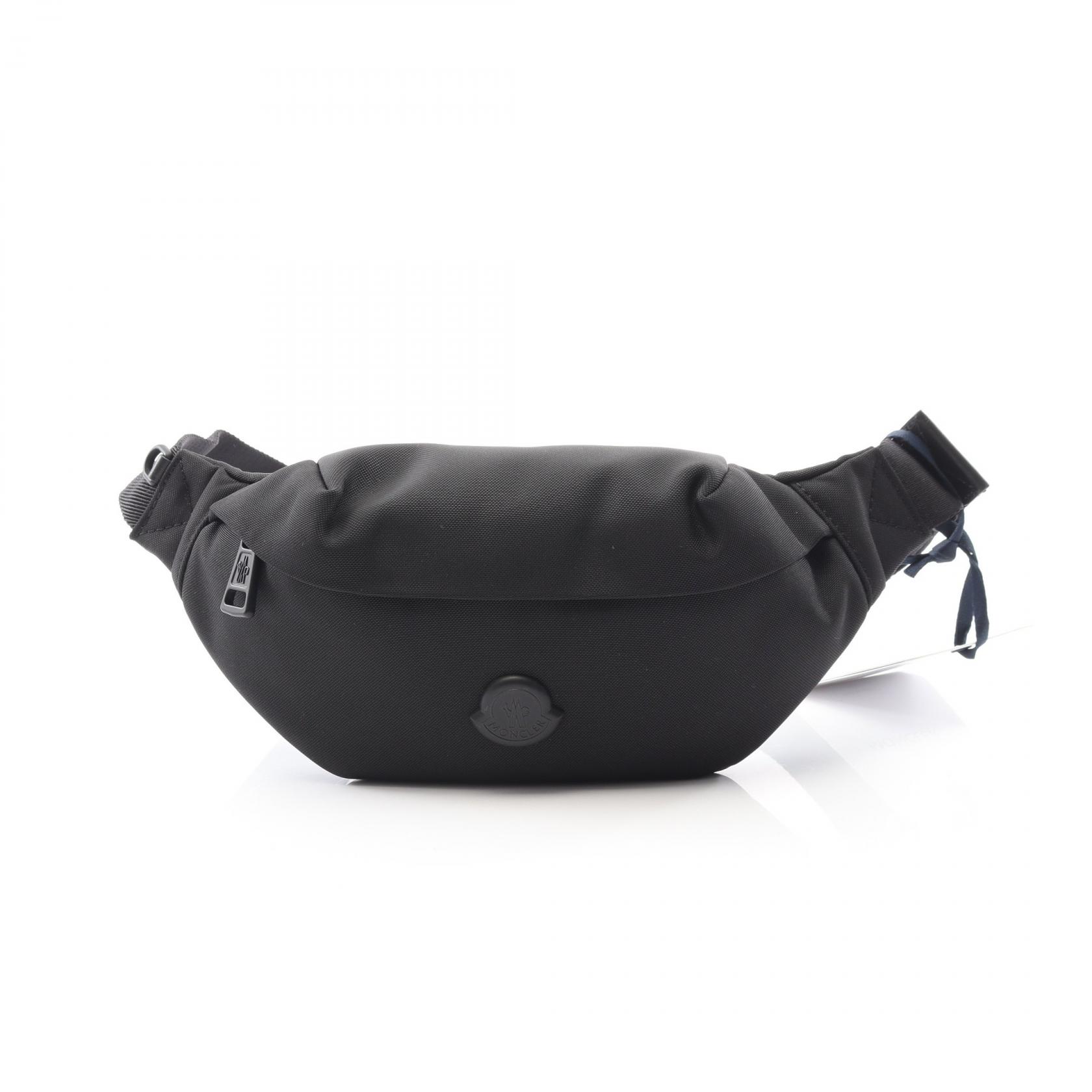 モンクレール　クロスボディバッグ　未使用品 中古・古着通販】MONCLER (モンクレール) クロスボディバッグ ブラック