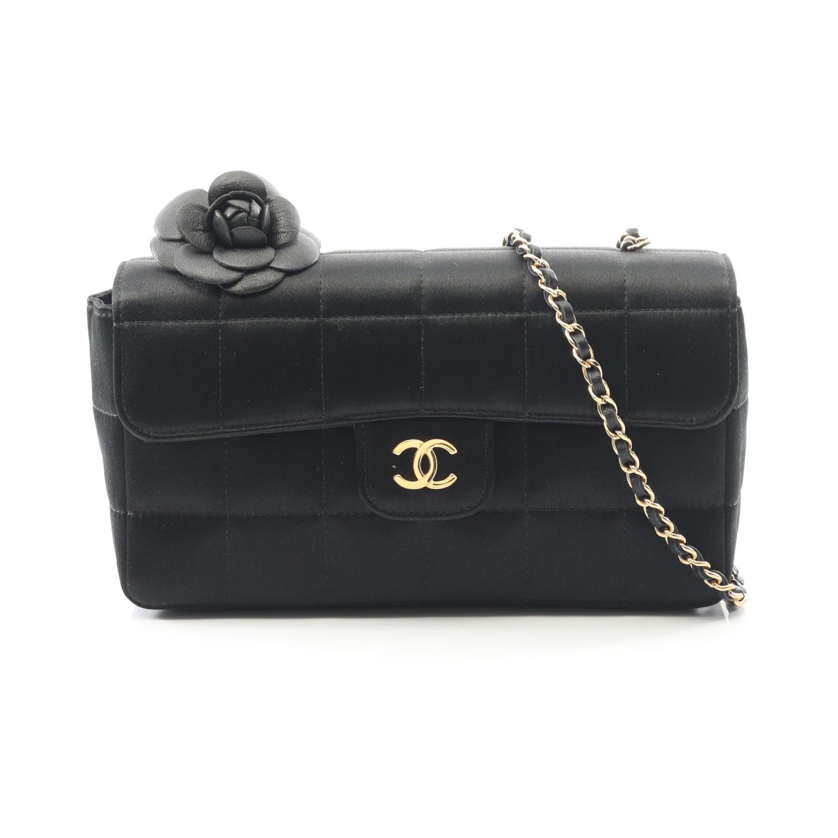 《全品5%クーポン×P5倍》シャネル CHANEL チョコバー カメリア ショルダーバッグ バッグ ファブリック レディース ブラック系 【中古】