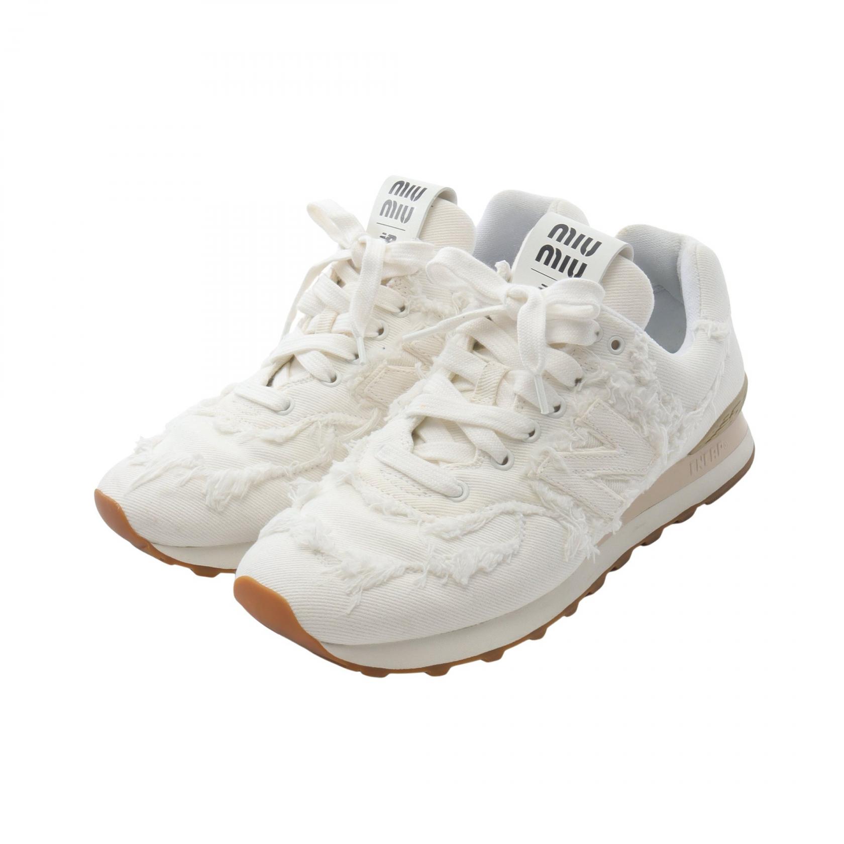 【SALE／1万円OFFクーポン】ミュウ ミュウ Miu Miu miu miu × New Balance スニーカー 靴 ファブリック レディース ホワイト系 【中古】