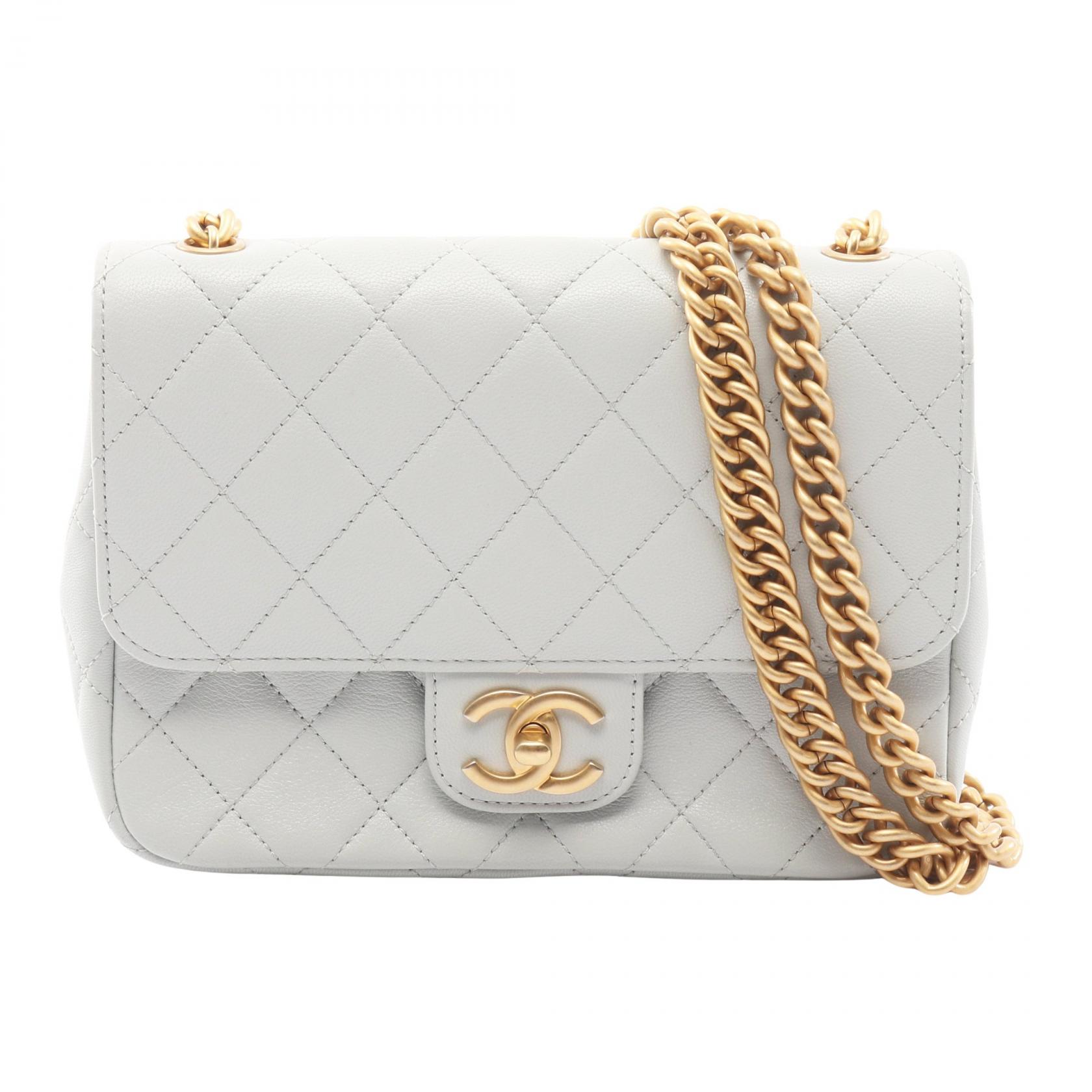 《全品5%クーポン×P5倍》シャネル CHANEL マトラッセ ショルダーバッグ バッグ レザー レディース グレー系 【中古】