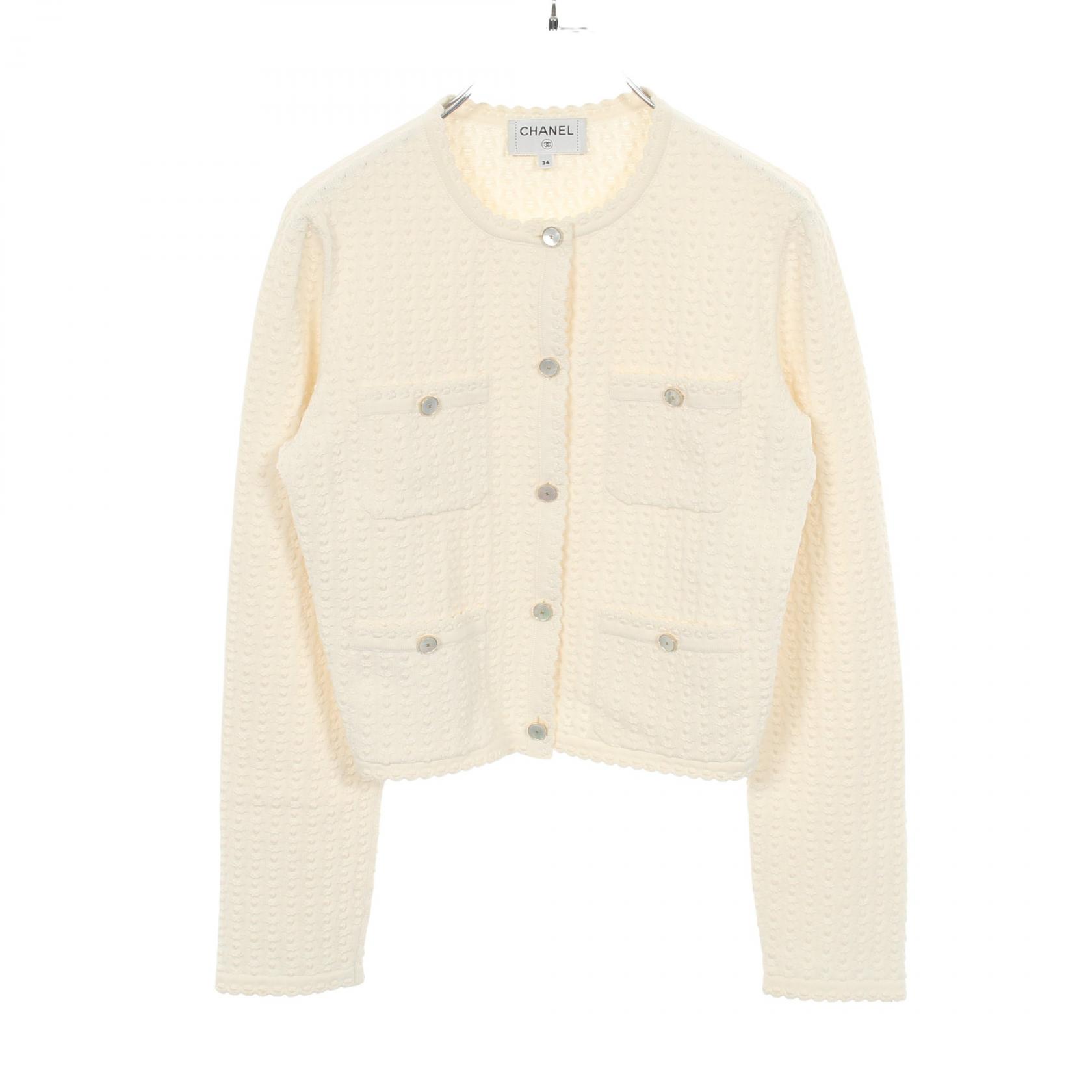 【30%OFFクーポン対象】シャネル CHANEL ココマークシェルボタン ニットジャケット カーディガン 衣料品 トップス コットン シルク レディース ホワイト系 P79207K11420 【中古】
