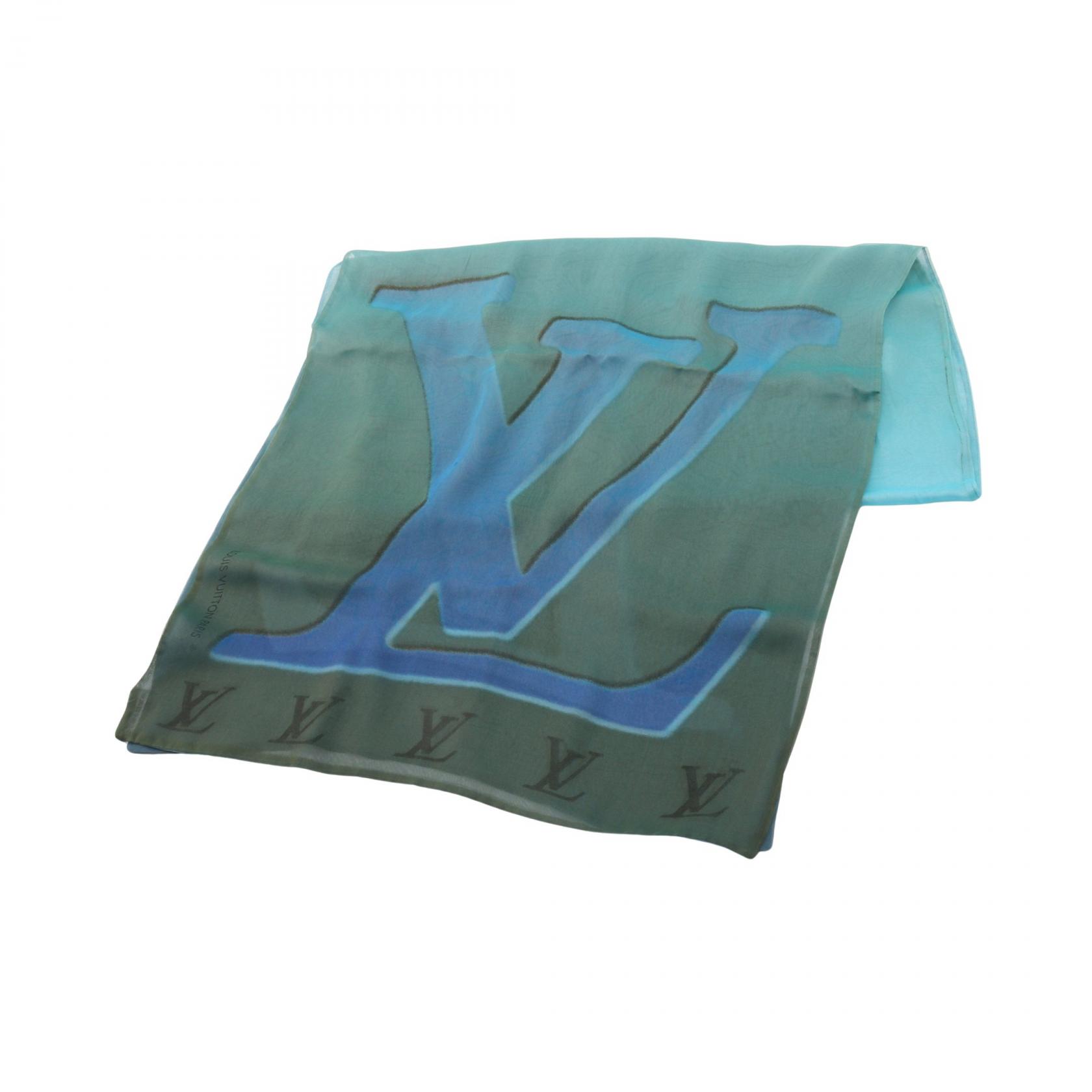 ≪2千円OFFクーポン 7/19 20時～7/26 9:59≫ルイ・ヴィトン LOUIS VUITTON LVロゴ スカーフ 衣料品 シルク レディース ブルー系 / グリーン系 【中古】｜Mike Museum