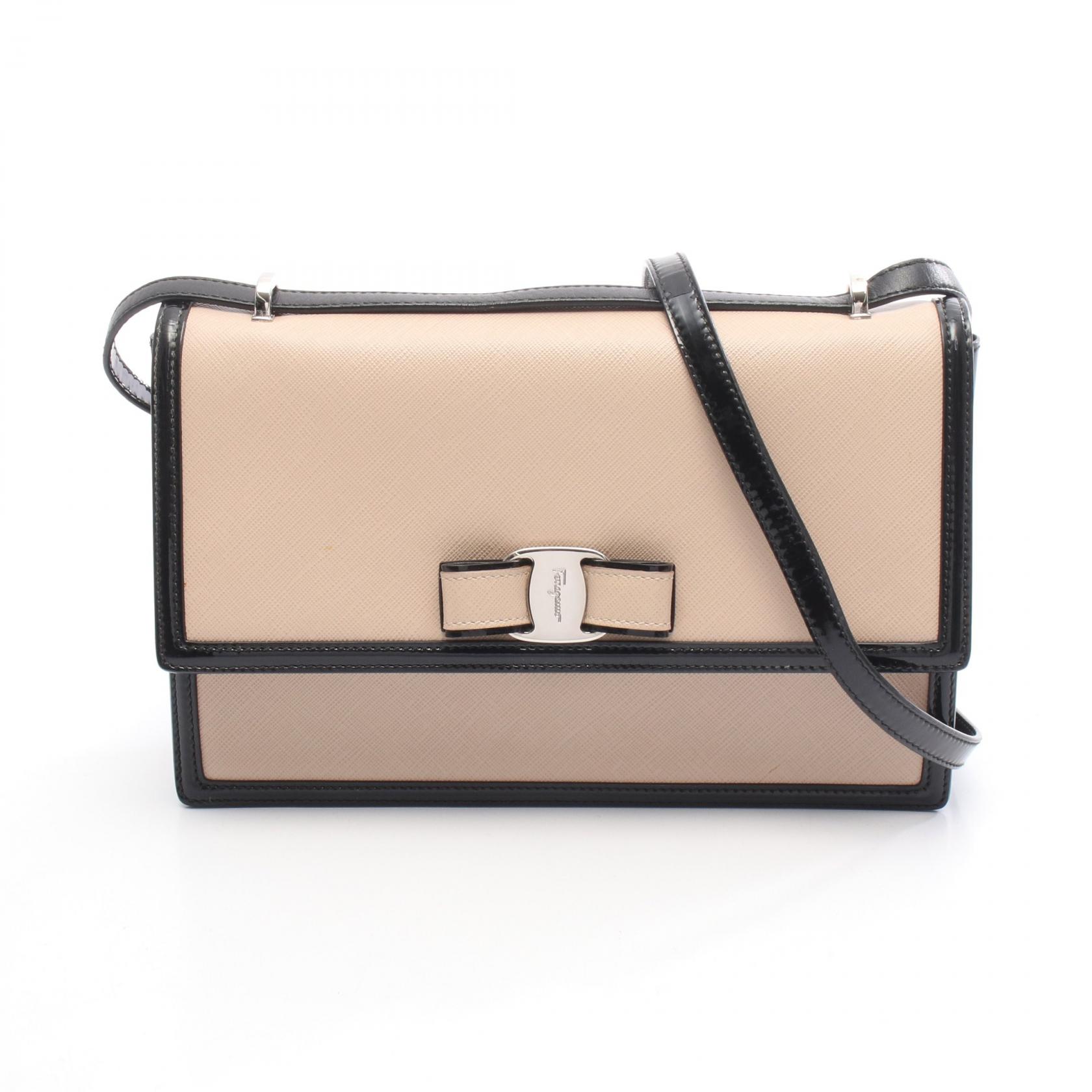 サルヴァトーレフェラガモ Salvatore Ferragamo ヴァラリボン ショルダーバッグ バッグ レザー レディース ピンク系 / ブラック系 【中古】