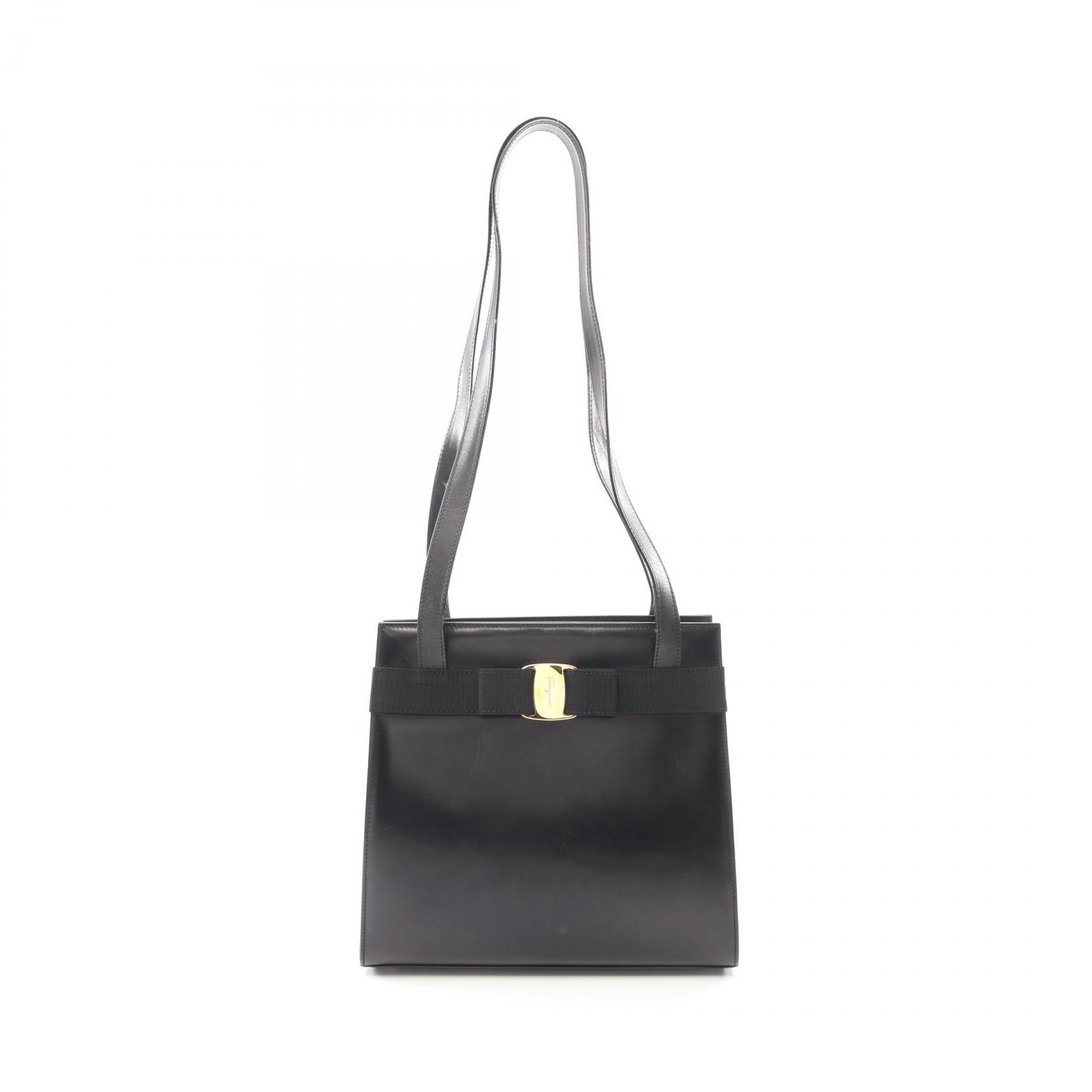 《全品5%クーポン×P5倍》サルヴァトーレフェラガモ Salvatore Ferragamo ヴァラリボン ショルダーバッグ バッグ レザー レディース ブラック系 【中古】