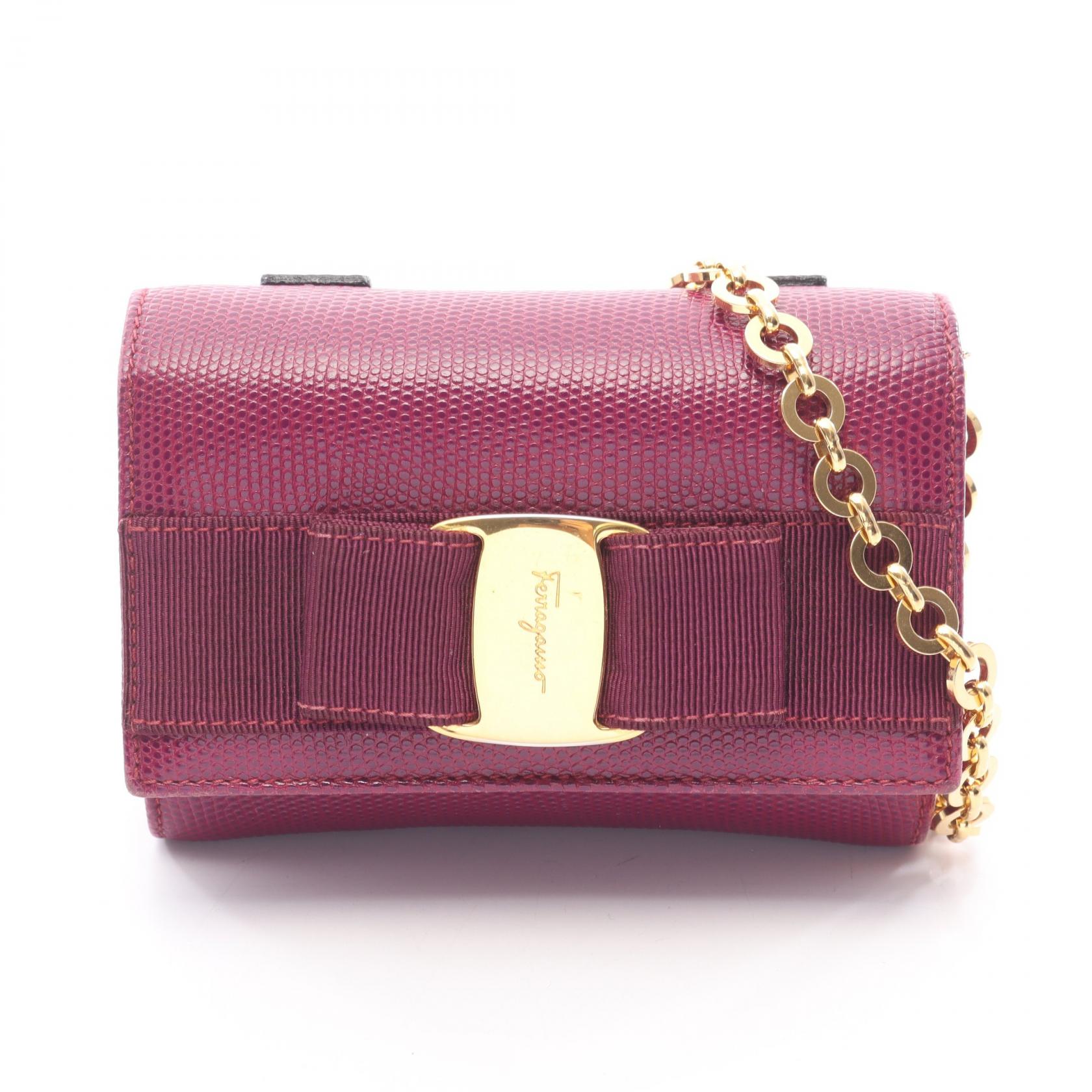 サルヴァトーレフェラガモ Salvatore Ferragamo ショルダーバッグ バッグ レザー レディース パープル系 【中古】｜Mike Museum 23,760円