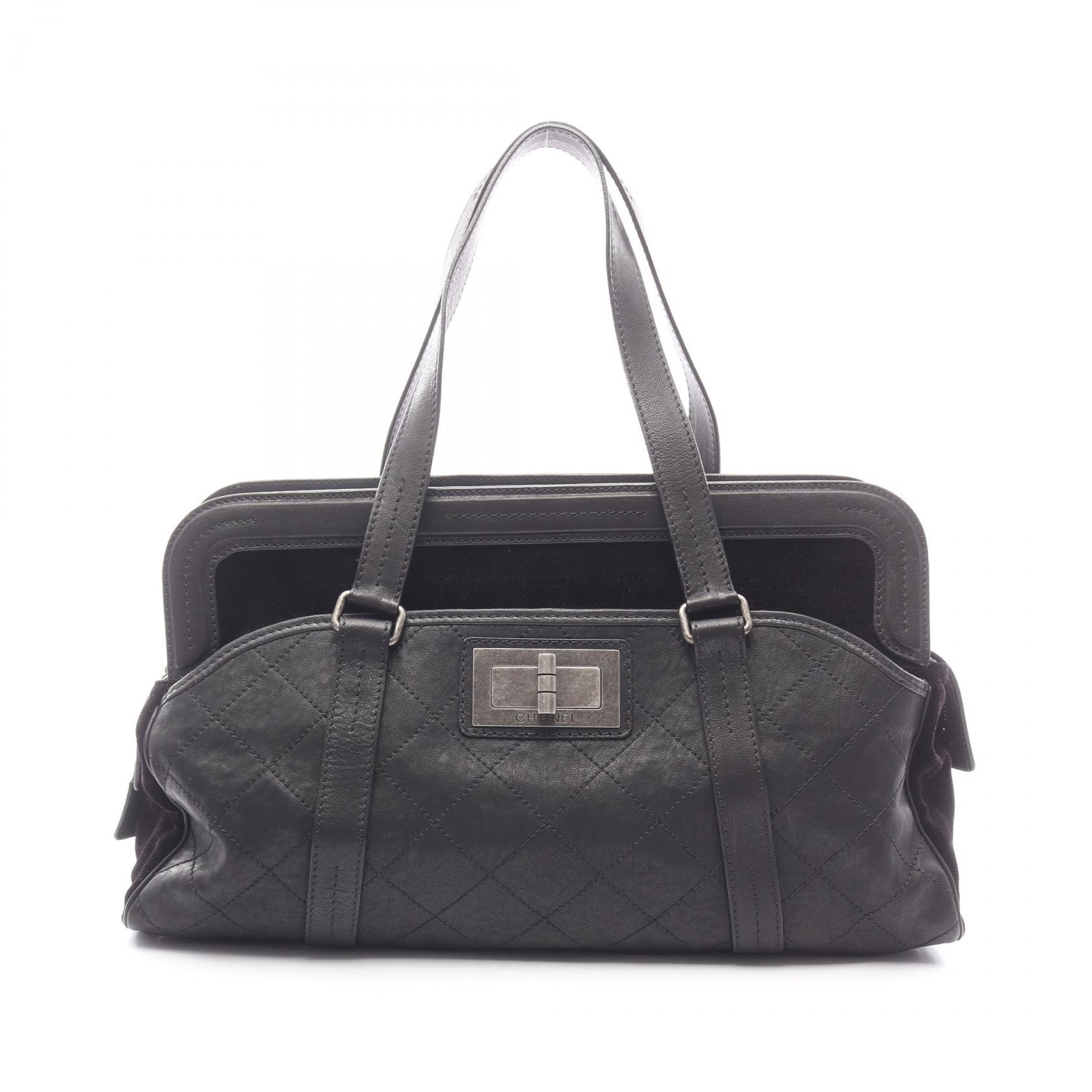 シャネル CHANEL 2.55 マトラッセ ボストンバッグ バッグ レザー パイル レディース ブラック系 【中古】｜Mike Museum