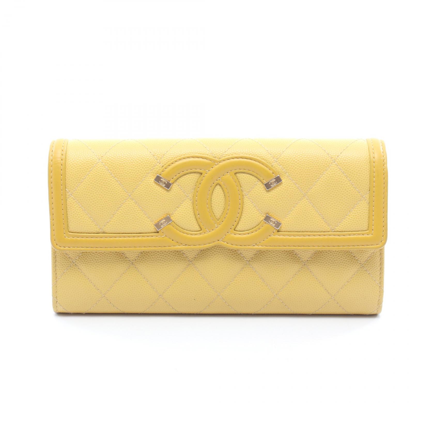 シャネル CHANEL CCフィリグリー 二つ折り長財布 財布 キャビアスキン(グレインドカーフ) レザー レディース イエロー系 A84448 【中古】