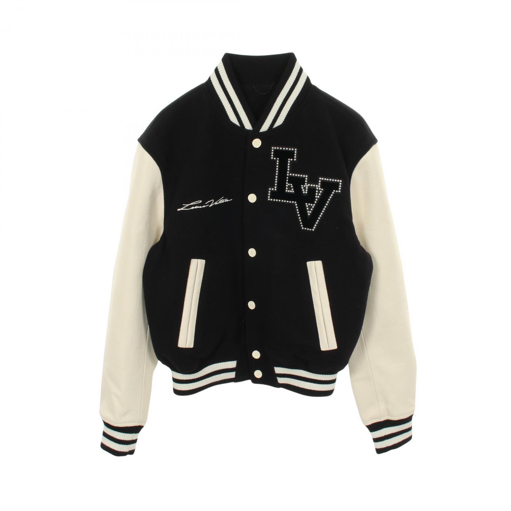 ≪10%OFFクーポン 7/19 20時～7/26 9:59≫ルイ・ヴィトン LOUIS VUITTON ファレル バーシティ スタジャン 衣料品 アウター ウール レザー キュプラ / コットン メンズ ブラック系 / ホワイト系 【中古】｜Mike Museum