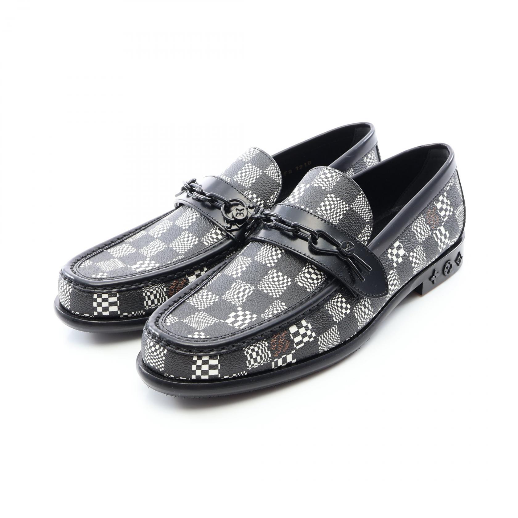 ≪10%OFFクーポン 7/19 20時～7/26 9:59≫ルイ・ヴィトン LOUIS VUITTON ダミエディストーテッド ローファー 靴 PVCコーティングキャンバス レザー メンズ ブラック系 / ホワイト系 【中古】｜Mike Museum