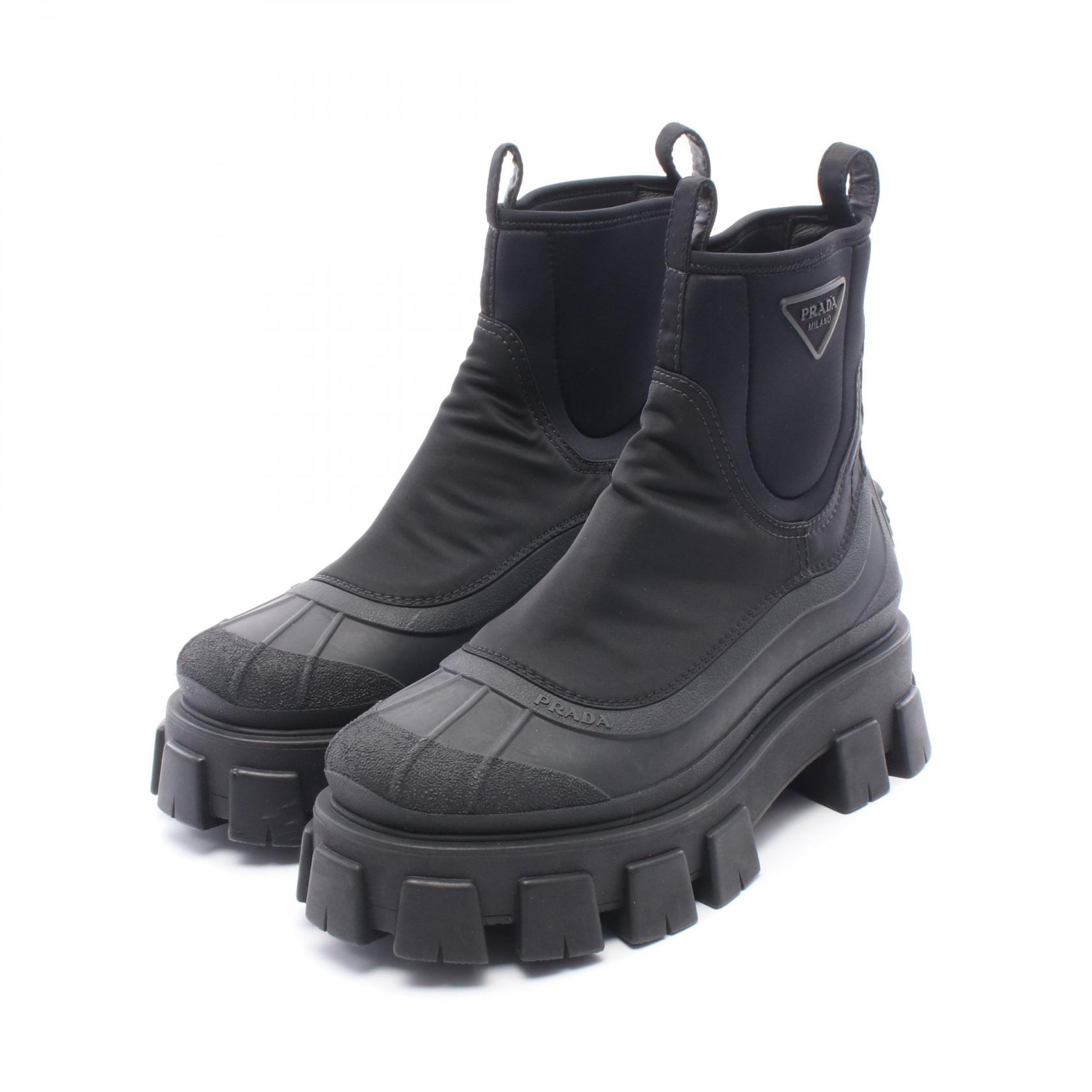 ≪10%OFFクーポン 7/19 20時~7/26 9:59≫プラダ PRADA Re-Nylon モノリス ギャバジン ブーツ 靴 ナイロン ラバー レディース ブラック系 2UE029 【中古】|Mike Museum