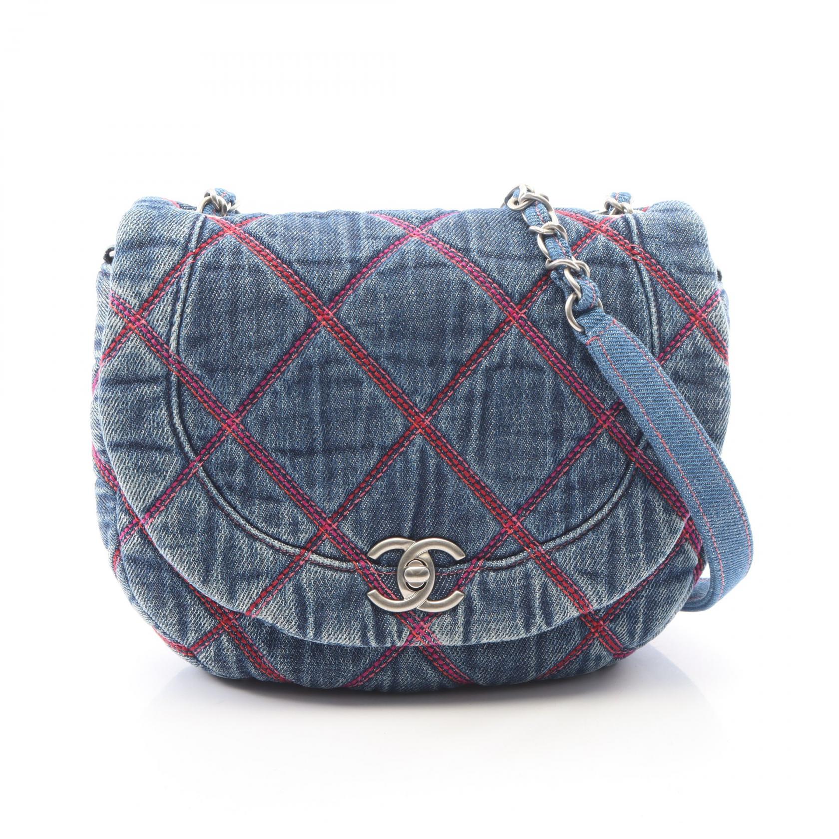 ≪10%OFFクーポン 7/19 20時～7/26 9:59≫シャネル CHANEL マトラッセ ラウンドフラップ ショルダーバッグ バッグ デニム レディース ネイビー系 【中古】｜Mike Museum