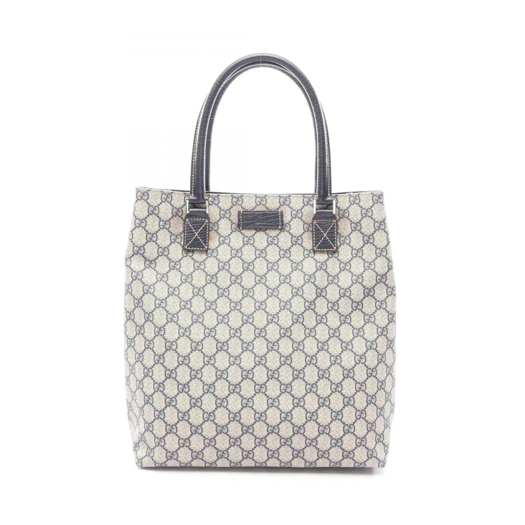 ≪10%OFFクーポン 7/19 20時～7/26 9:59≫グッチ GUCCI GGプラス トートバッグ バッグ PVCコーティングキャンバス レザー レディース ベージュ系 / ネイビー系 131220 【中古】｜Mike Museum