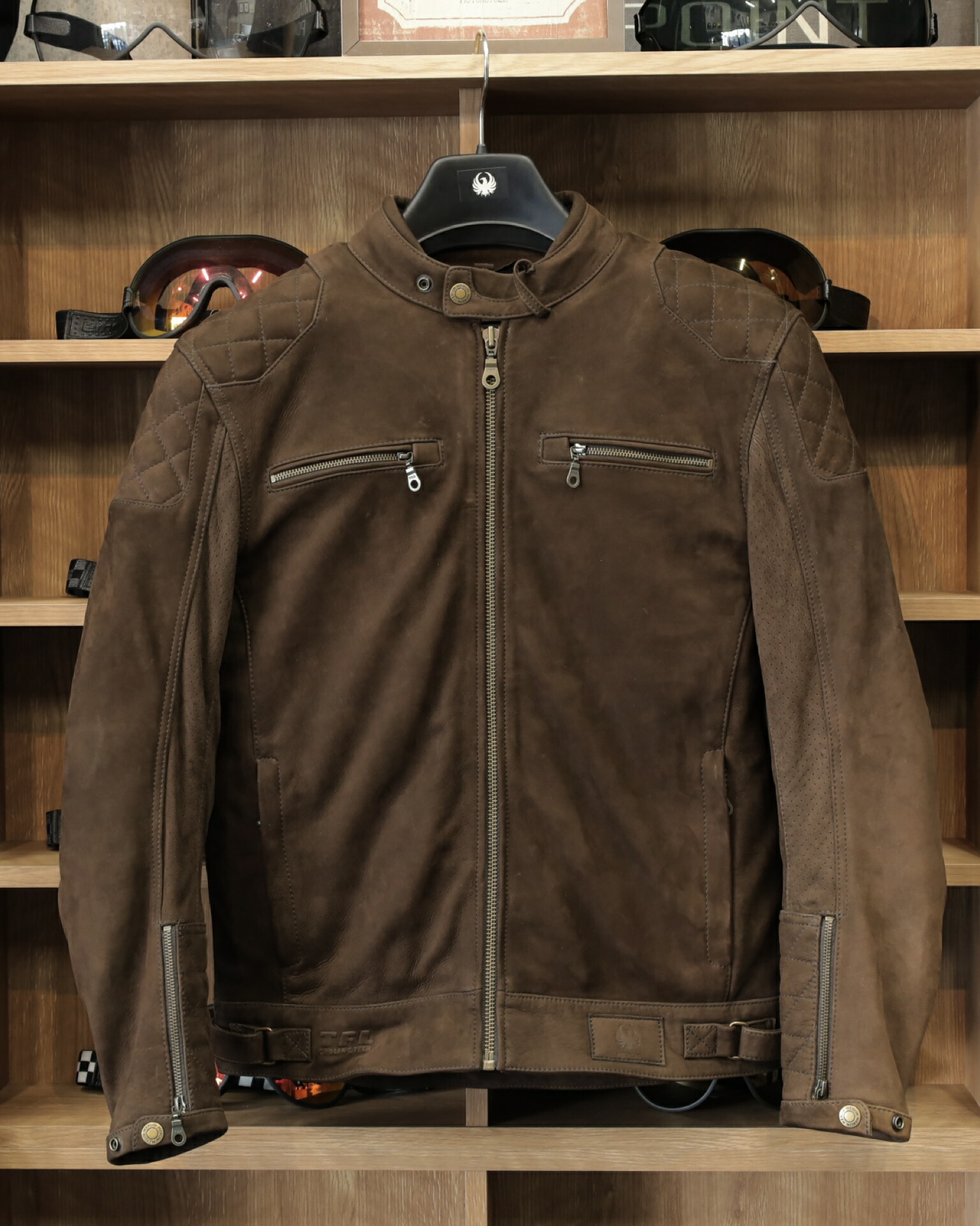 MERLIN マーリン ヌバックレザージャケット 【ブラウン】"Torsten TFL D3O AAA Jacket" 牛革 肩肘D3Oプロテクター装備 着脱式中綿ライナー 3シーズンモデル 撥水レザー バイク 送料無料 正規総代理店 MikeRide｜MikeRide