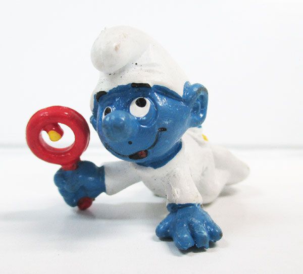 楽天市場 スマーフ Smurf ｐｖｃフィギュア ベビースマーフ ガラガラ 白の服 3 キャラクター 赤ちゃん コレクション アメリカ雑貨 マイクのおもちゃ箱