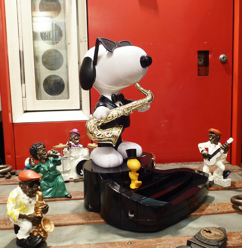 人気商品高評価 Snoopy スヌーピー 電話機 ピ ナッツ アニメイテッドフォン コレクション Peanutsウッドストック アメキャラ アメコミ アメリカン雑貨 アメリカ雑貨 アメ雑 アメリカ雑貨 マイクのおもちゃ箱usa直輸入 電話機 サウスパーク サックス