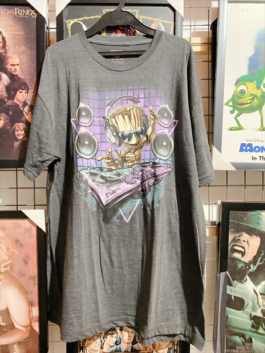 楽天市場 Guardians Of The Galaxy ガーディアンズオブギャラクシー 大人メンズｔシャツ Xlサイズ グルート Dj アメリカ雑貨 アメ雑 アメカジ ファッション アメコミ マーベル Marvel アメリカ雑貨 マイクのおもちゃ箱