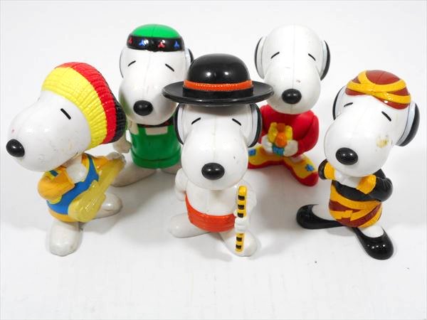 スヌーピーフィギュア・ミニカーセット 楽天市場】◎【 SNOOPY/スヌーピー 】『 ワールドツアー