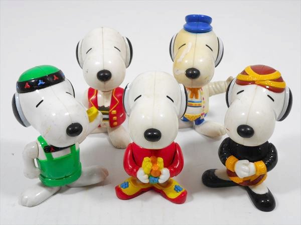 【レア品】スヌーピーワールドツアー コンプリート 56体 /2箱セット Yahoo!オークション -「マクドナルド スヌーピー ワールドツアー