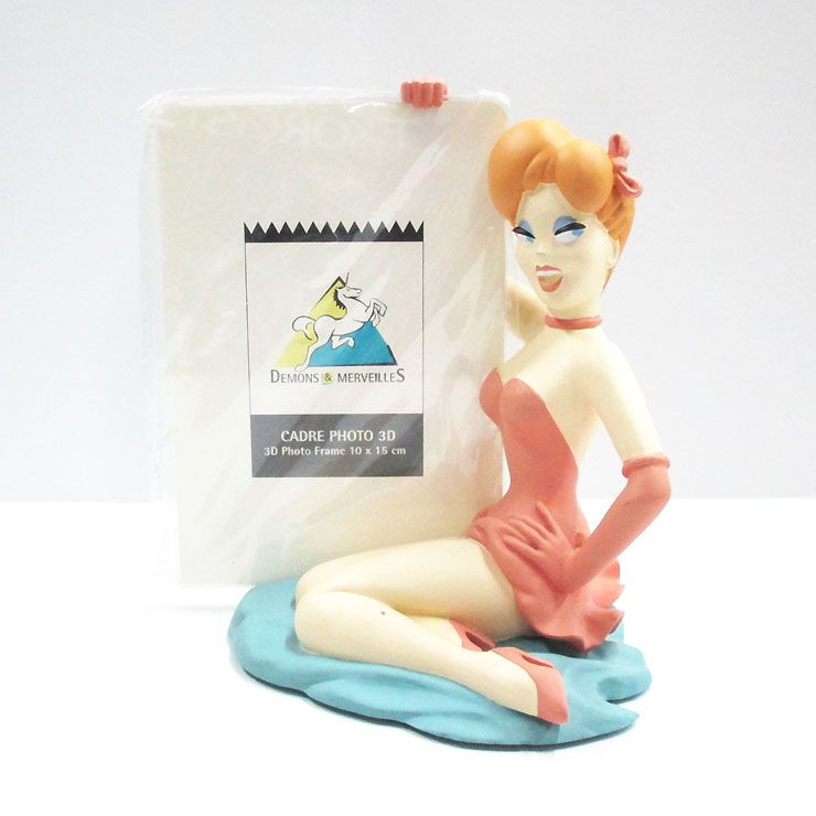 ◎【 3D The Girl 】『 写真絵ひな型  3D The Girl 』活動写真立て 室内装飾 うしろ帯 艶っぽい 御上さん woman 可愛らしい 格好のいい photograph 飾りつけ 分かりやすい 成人女性 亜米利加雑貨 レトロ 昭和 ビンテージ ヴィンテージ