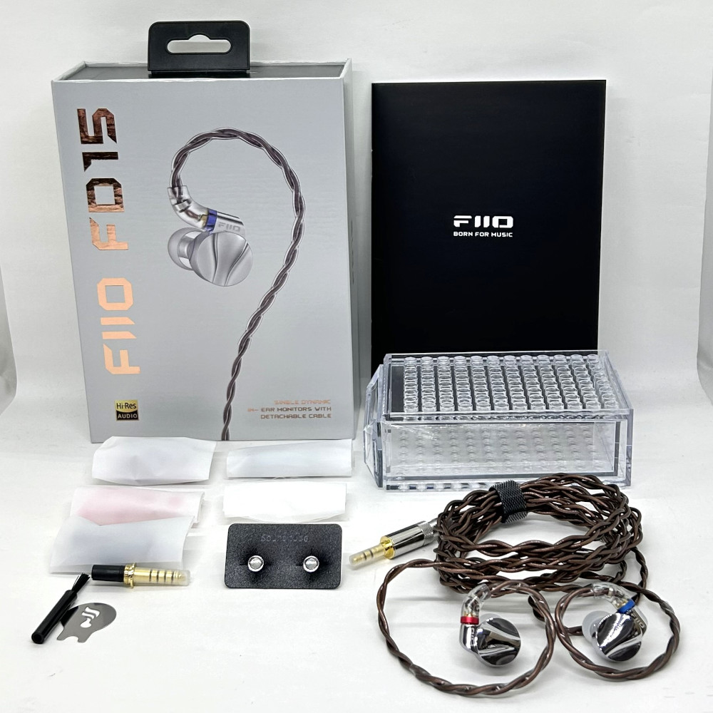 《アウトレット品》 FIIO インイヤーモニター型イヤホン FD15 シルバー (FIO-IEM-FD15-S)｜三木楽器 店