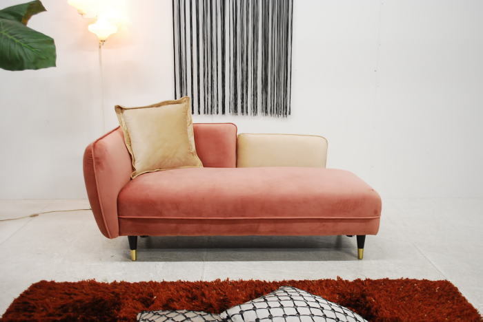 未使用 アウトレット 送料無料 カウチソファ 北欧 片肘 アシンメトリー ピンク オシャレなデザインミキインテリア Painfreepainrelief Com