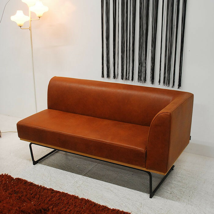 アウトレット 未使用 送料無料 現品限り ヴィンテージ調 北欧風モダン 片肘アシンメトリーデザイン ソファー 男前インテリア ミキインテリア Lojascarrossel Com Br