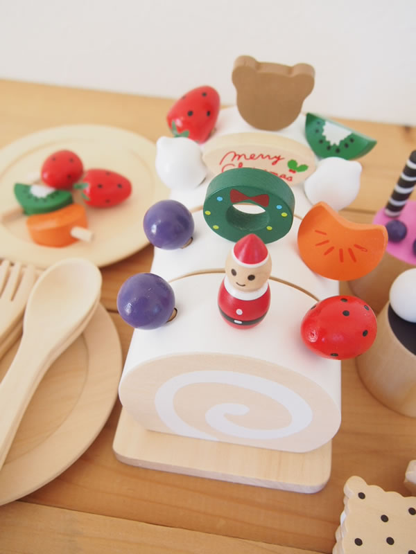 【楽天市場】木のおもちゃ ままごとセット おままごとロールケーキセットクリスマストッピングとカップ2セット付き