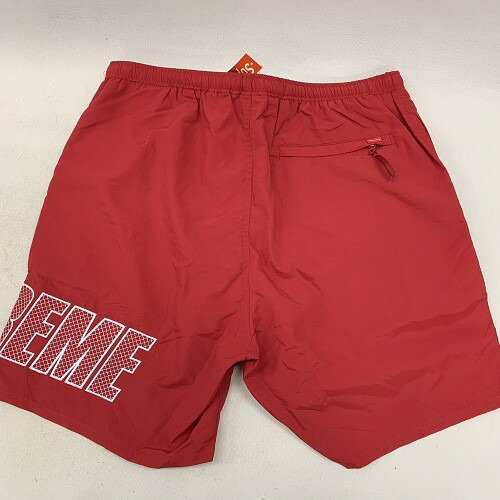 supreme logo applique water short