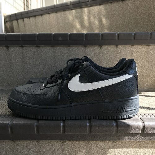 nike black color