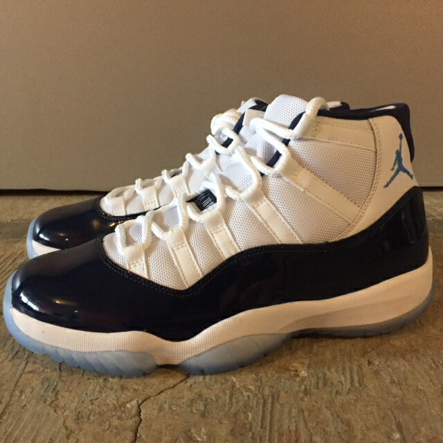 nike air jordan 11 win like 82