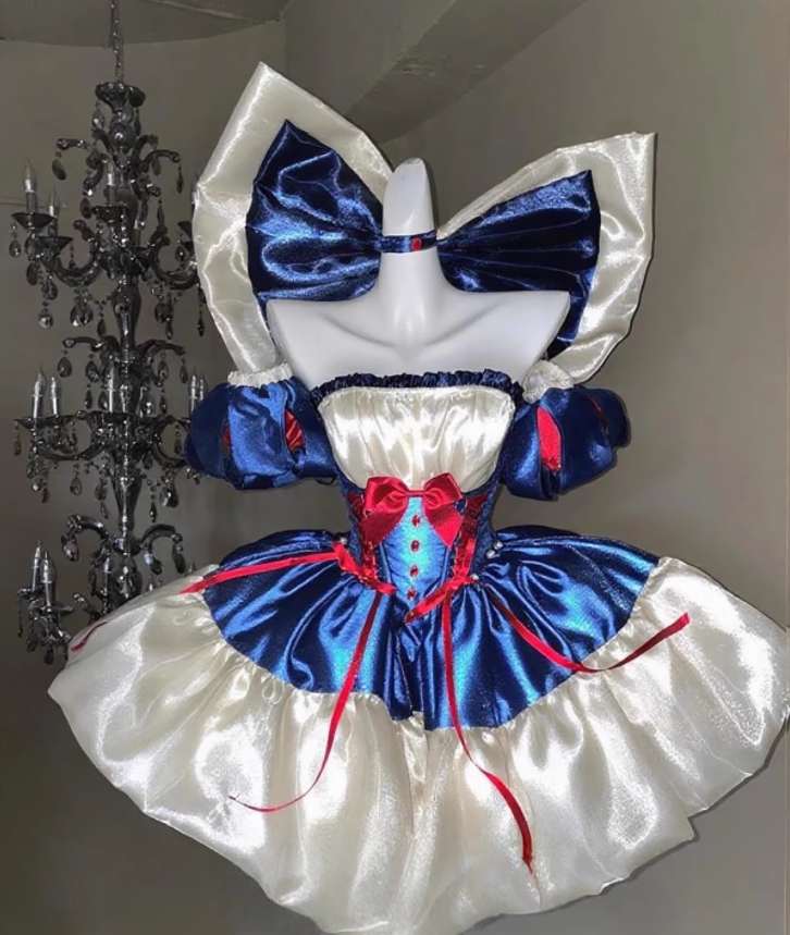 LOLITA ロリータ ゴスロリ コスプレ  御手伝いさん服 御召しもの  文物祭 翰林院祭 御召しもの  仮面舞踏会 ハロウィン  おすすめ 好いたらしい 長袖 御召しもの 日常 活動写真 一こま 花嫁御寮 御召しもの 新販 円光ウィーン op 衣装  ふわふわスコート