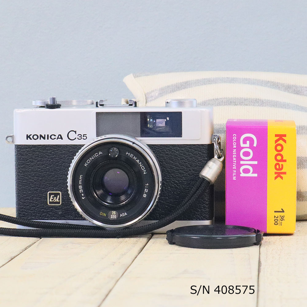 【整備済】【保証付 】　コニカ　KONICA C35 E&L　S/N 408575（ケース・フイルム付セット）　フィルムカメラ　フイルムカメラ　 【中古】 | ミーナ