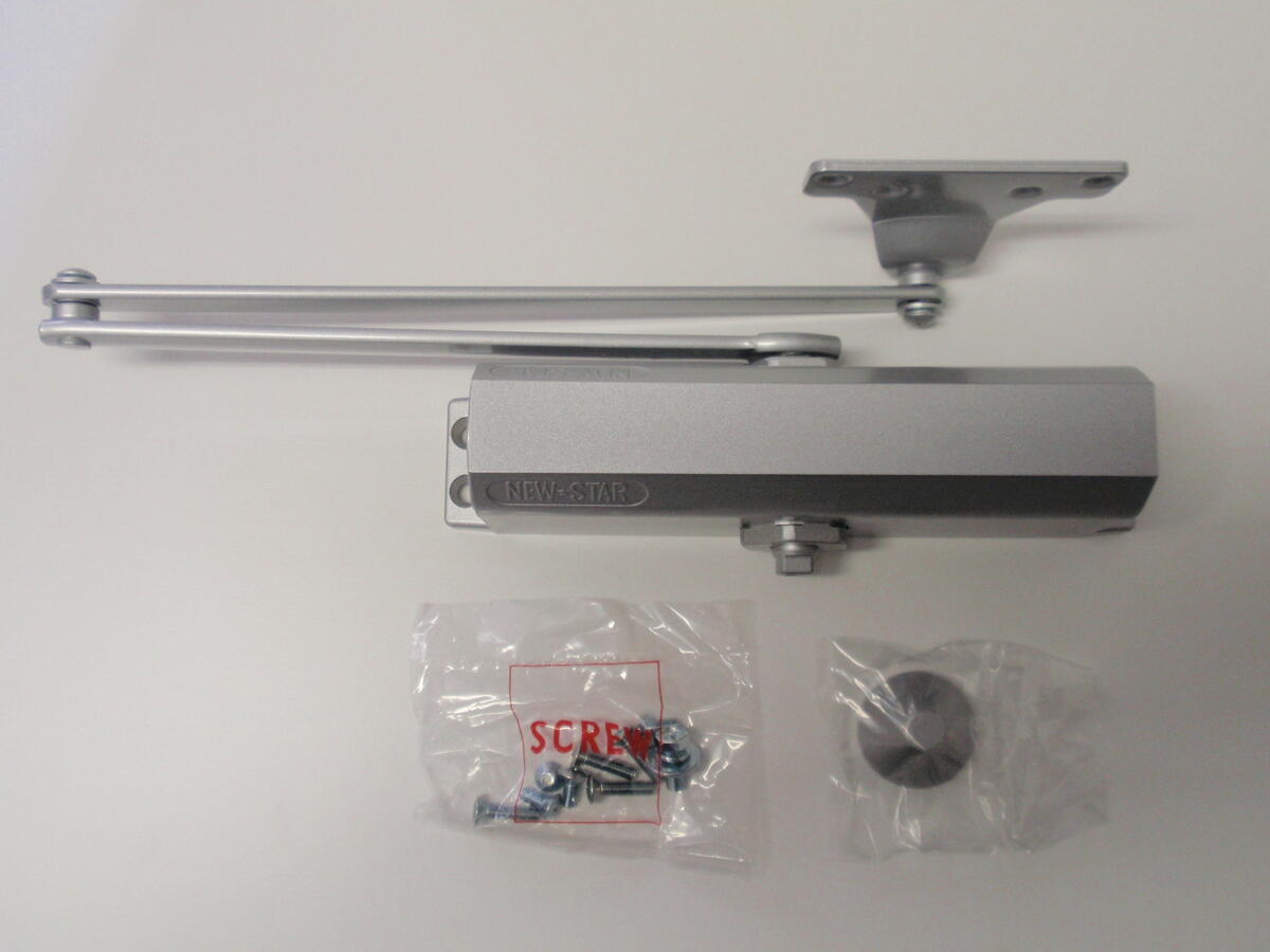 NEWSTAR　ニュースター　ドアクローザ　P84　ストップなし　パラレル型 シルバー