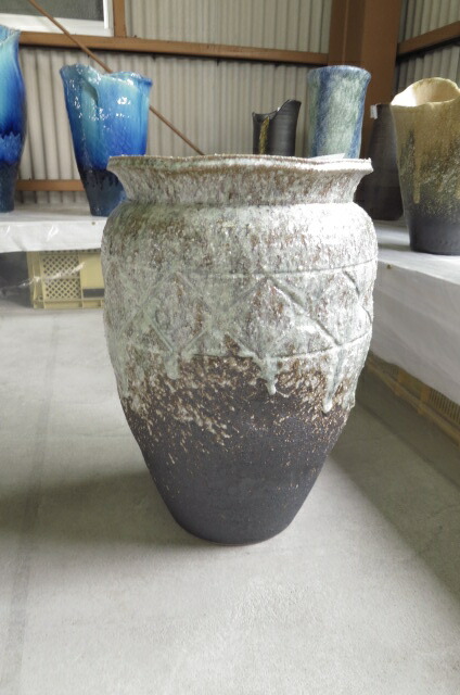 楽天市場】花瓶陶器花瓶信楽焼き 大型花瓶大型フラワーベース 楽天市場】花瓶陶器花瓶信楽焼き 大型花瓶大型フラワーベース