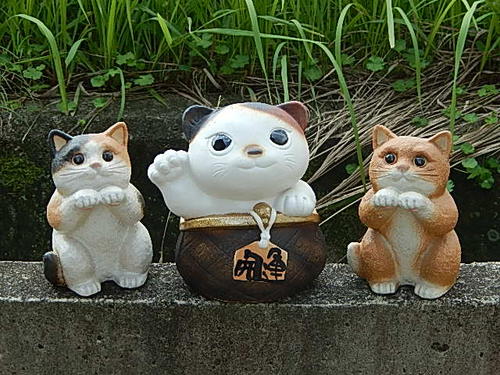 楽天市場】幸せ招き猫 2つセット 阿吽 置物 招き猫 幸運を呼ぶ猫 開運