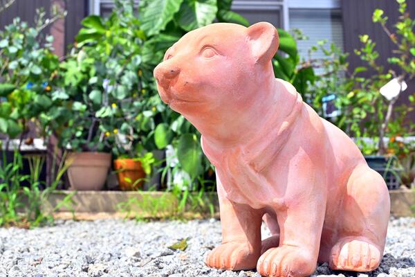 楽天市場】ねこ テラコッタ 優しい色合いテラコッタの置物 手作りお庭